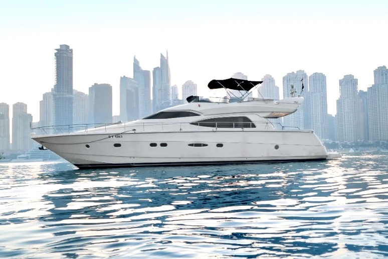 68 ft private yacht boat for rent dubai