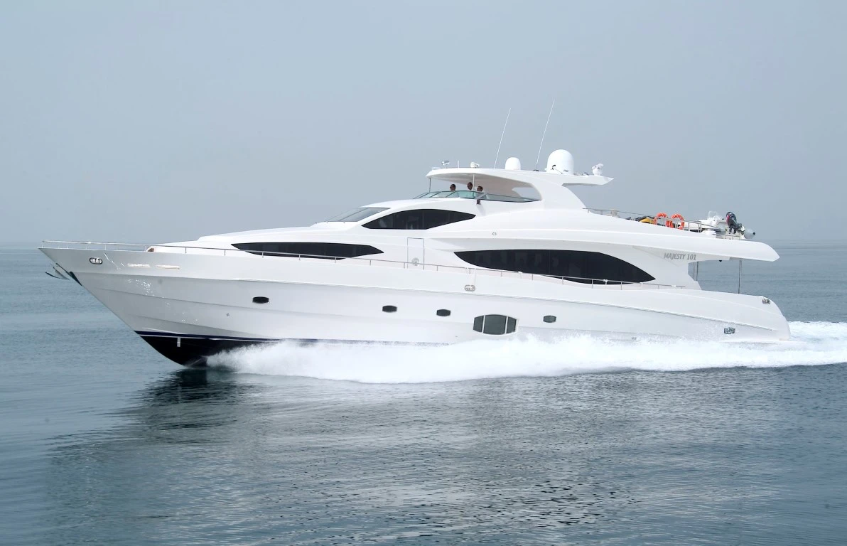 101 ft private yacht dubai marina yacht rental