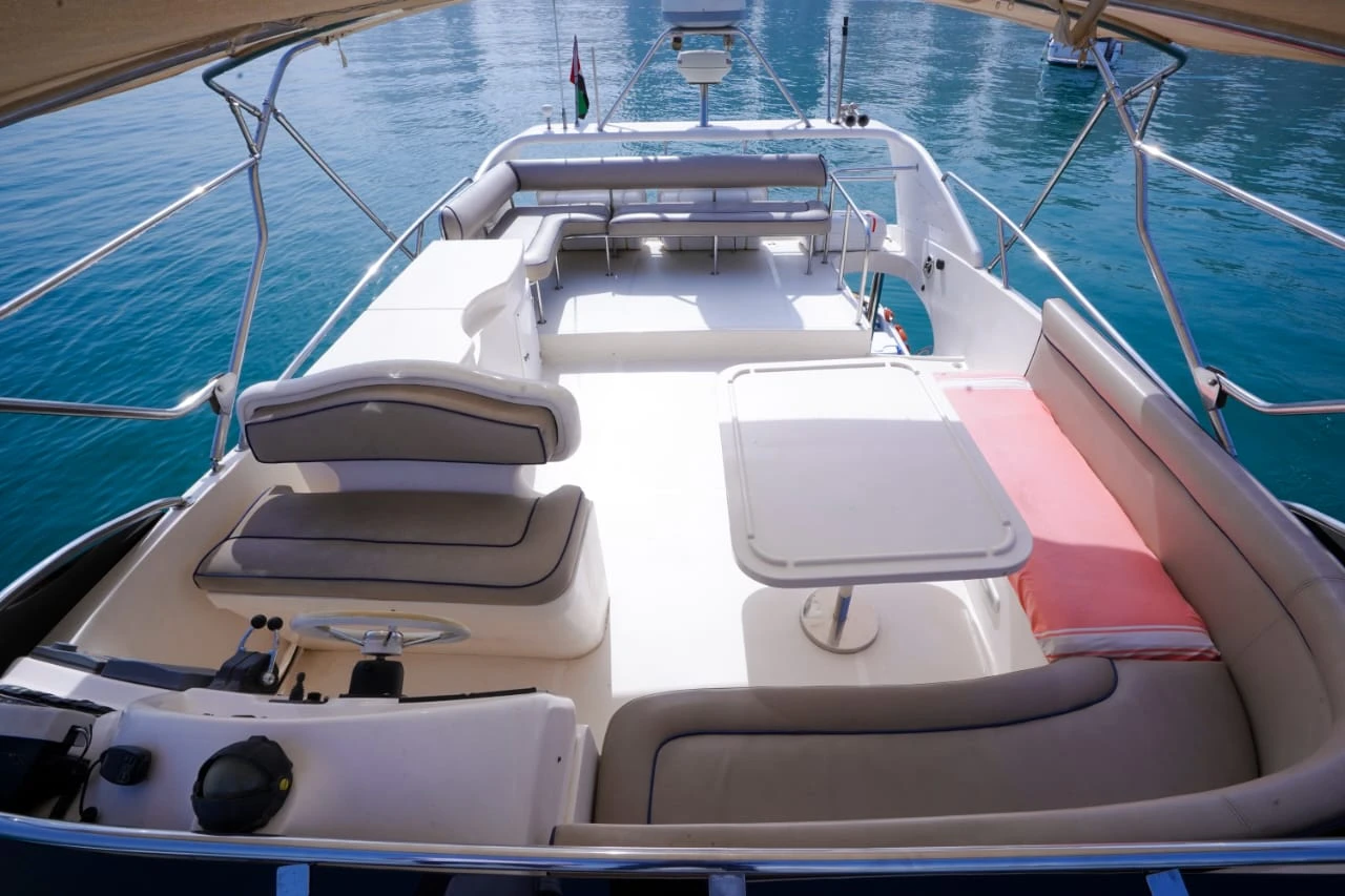 70 ft private yacht boat for rent dubai