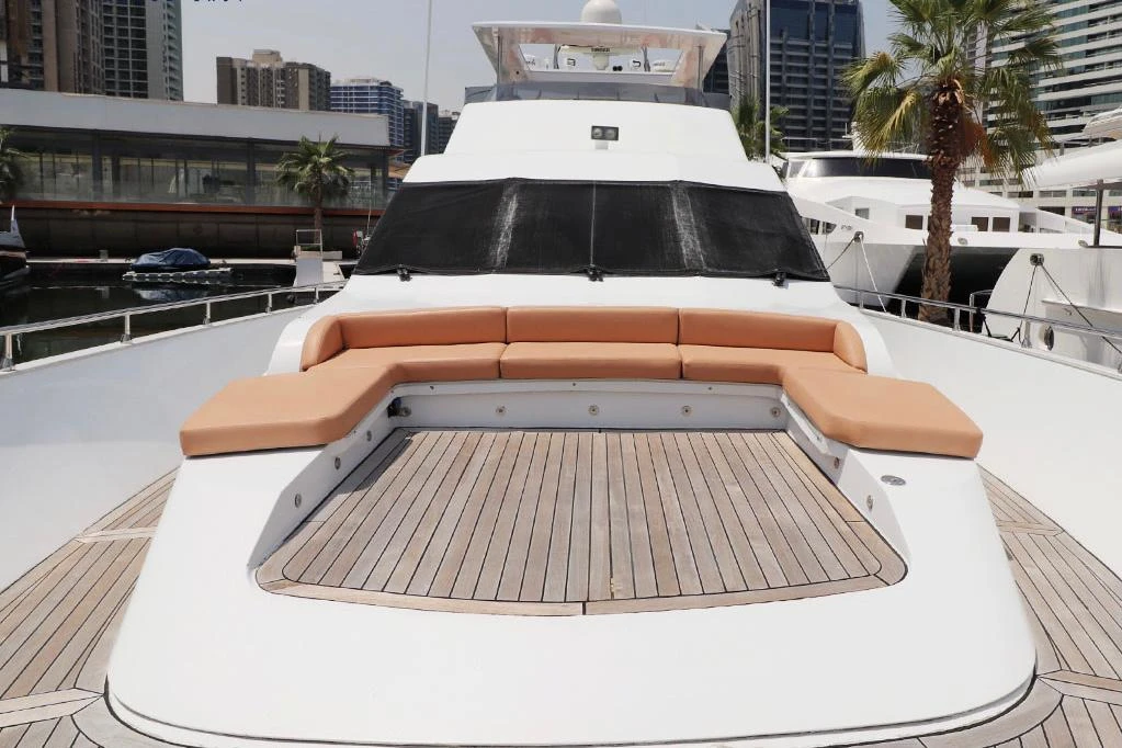 Private dubai yacht