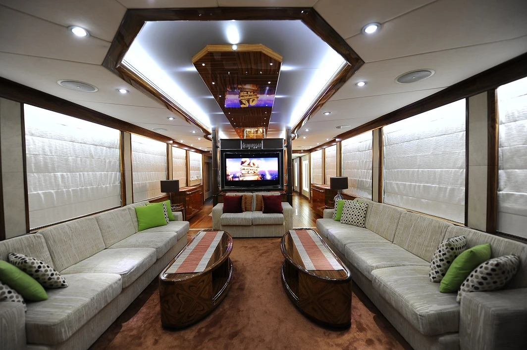 Dubai Marina Yacht Rental