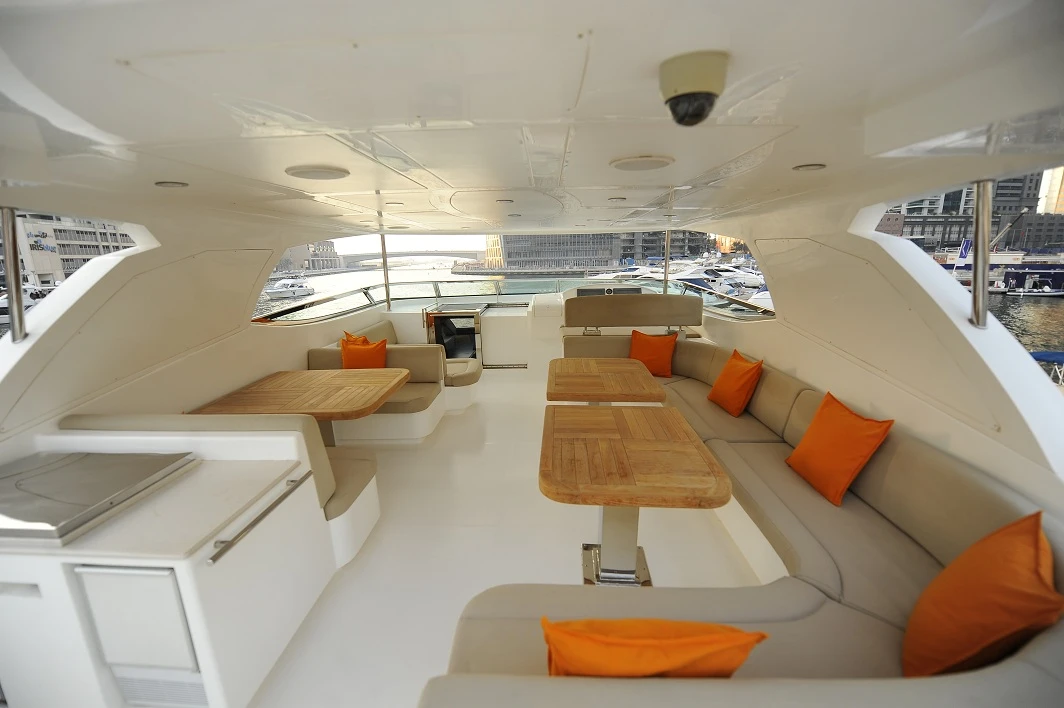 Hire Yacht in Dubai