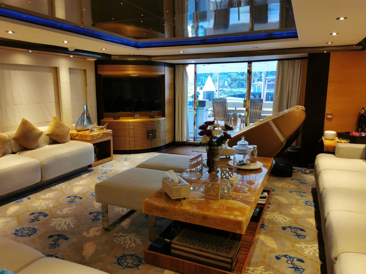 Dubai Marina Yacht Rental