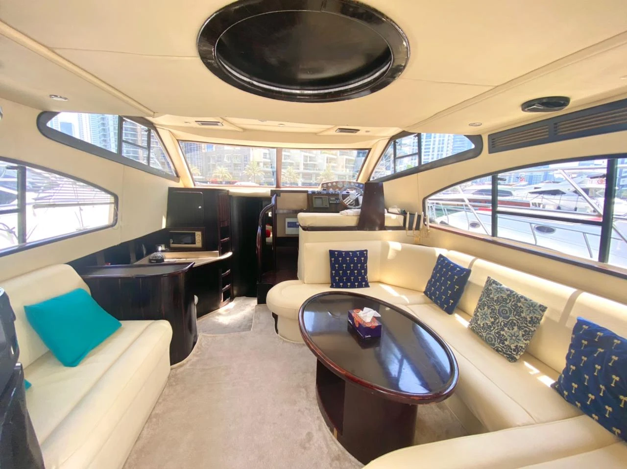 Charter Yacht Dubai